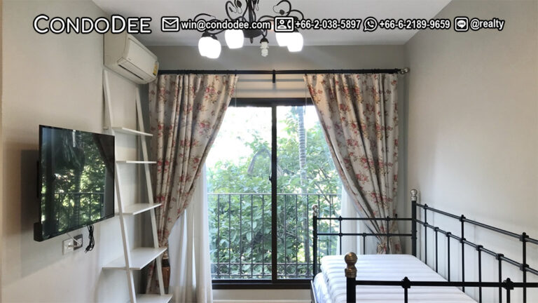 This affordable apartment on Sukhumvit 26 for sale with 1 bedroom and a garden view is available now in Condolette Dwell near BTS Phrom Phong