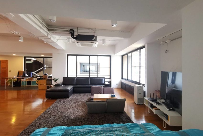 Asoke Towers - 3 bed 3 bath - For Rent - Living room