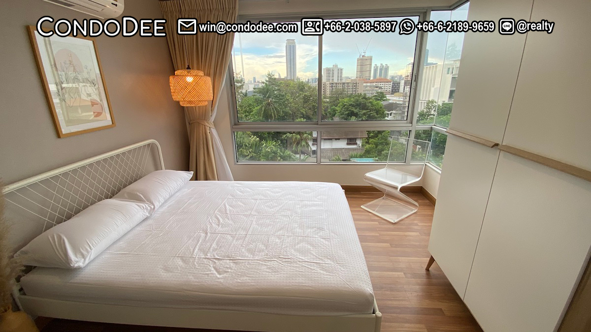 This Bangkok condo in Sathorn with 2 bedrooms is available now in Sathorn Plus - By The Garden condominium