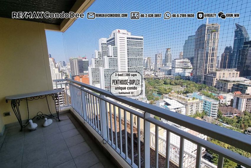 Bangkok Penthouse duplex sale Sukhumvit 22