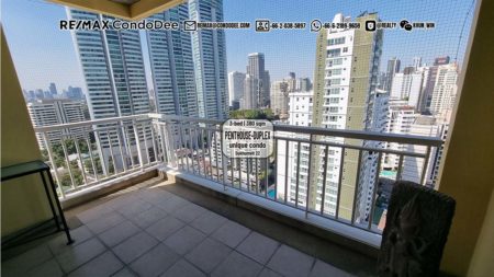Bangkok Penthouse duplex sale Sukhumvit 22 - balcony 2