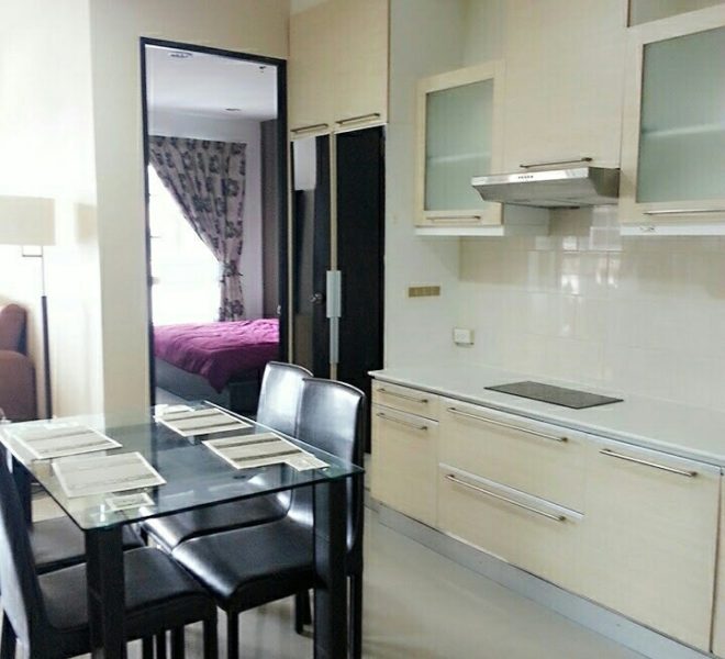 Cheap 2 bedrooms apartment for sale near Asoke BTS - mid floor - CitiSmart Sukhumvit 18 condo