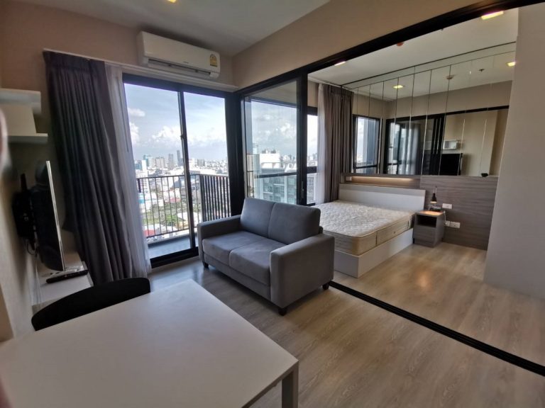 Cheap Condo Near Rama 9 MRT - 1 Bedroom - High Floor - Condolette Midst Rama 9