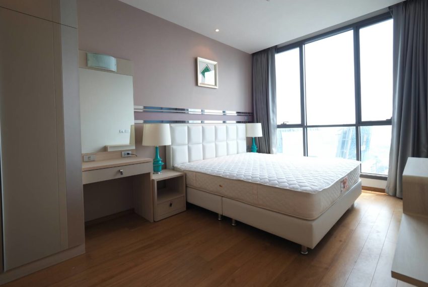 Hyde Sukhumvit 13 rental - 3 bedroom - low floor - bedroom-1