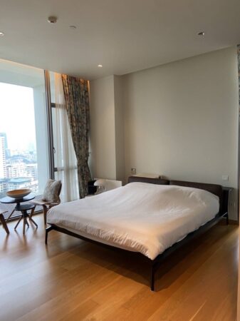 This luxury Bangkok apartment is available now in Sukhothai Residences near Lumpini Park