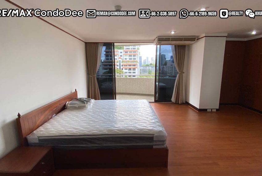 Large Condo Sale Prompong Sukhumvit 39 - large bedroom