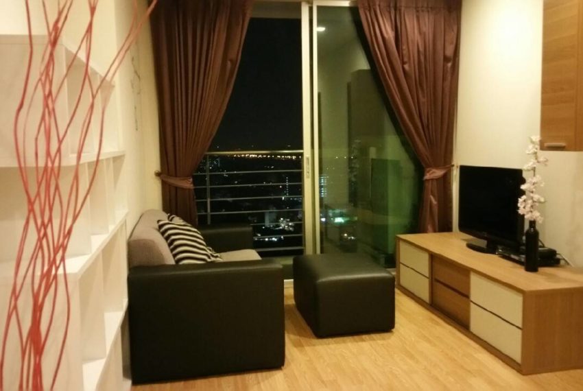 Le Luk Condominium near Phra Khanong BTS - 1bedroom-Sale - High Floor - flat TV