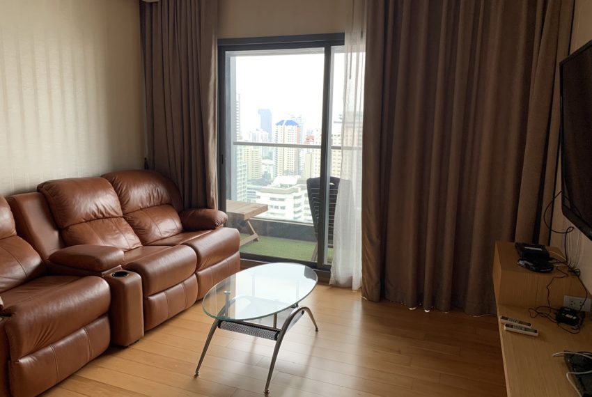 2-bedroom condo for rent near BTS Nana - high floor - Hyde Sukhumvit 13