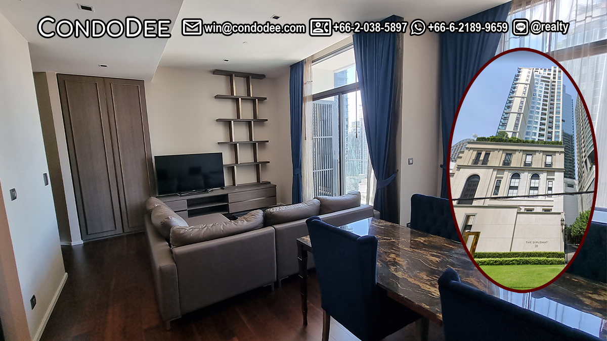 This luxury apartment near Prompong BTS in Bangkok is available now in The Diplomat 39 condominium on Sukhumvit 39