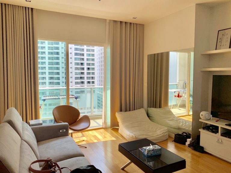 Large 2-Bedroom Bangkok Condo With Pool - Low Floor - Millennium Residence