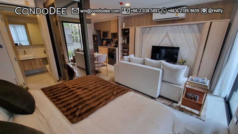 This new modern condo on Sukhumvit 23 is available now at a discounted price at Walden Asoke condominium located near Srinakharinwirot University in Prasarnmit Bangkok