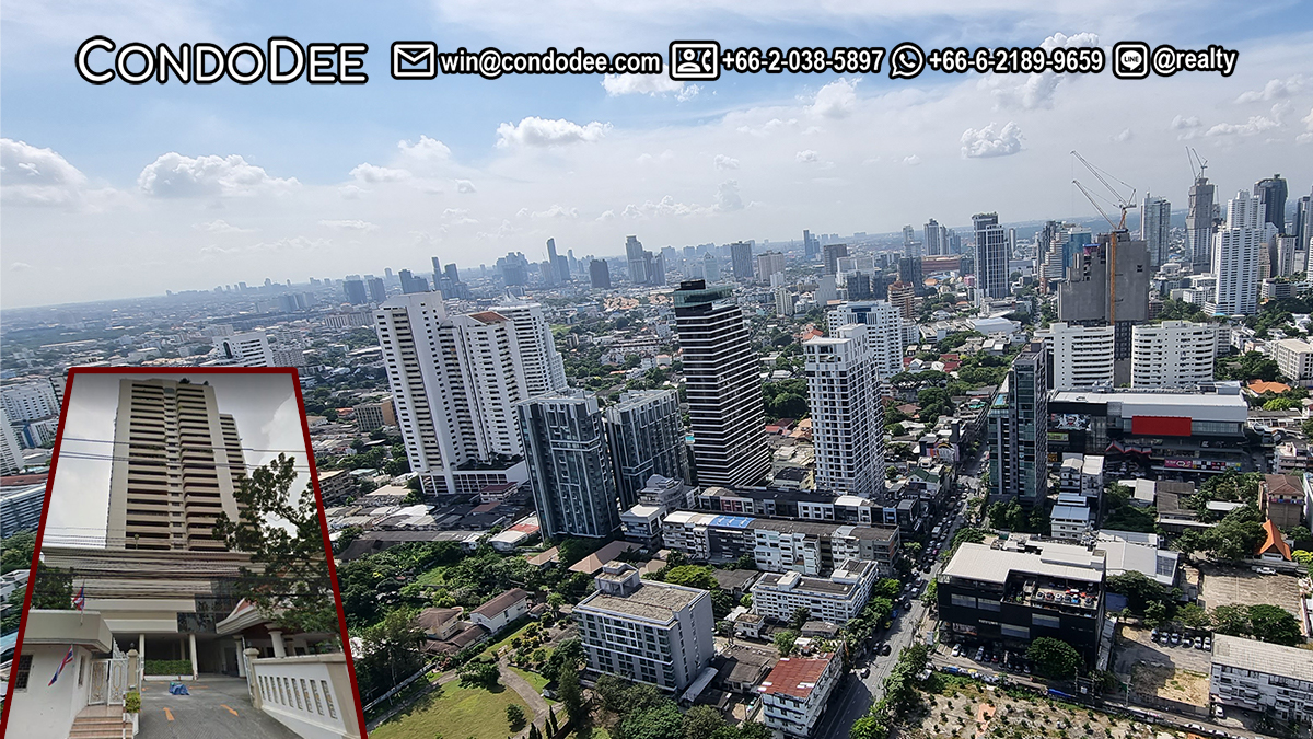 Oriental Towers Ekkamai 12 condo for sale in Bangkok was built in 1995.