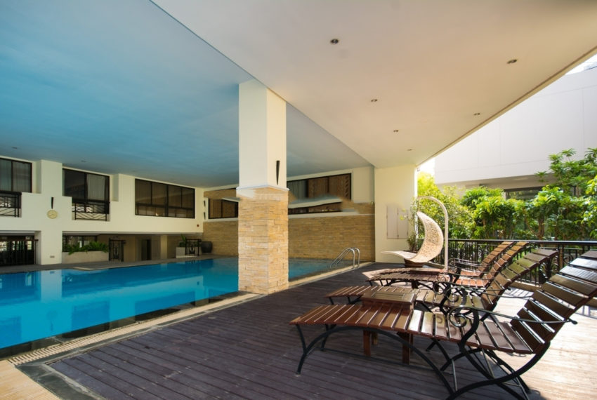 Prime Mansion Promsi Sukhumvit 49 - swimming pool