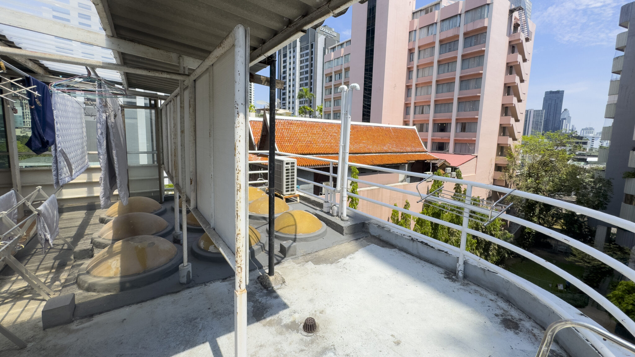 Premier Condo Duplex, Sukhumvit 24, Bangkok | พรีเมียร์ คอนโด ดูเพล็กซ์ สุขุมวิท 24 กรุงเทพฯ