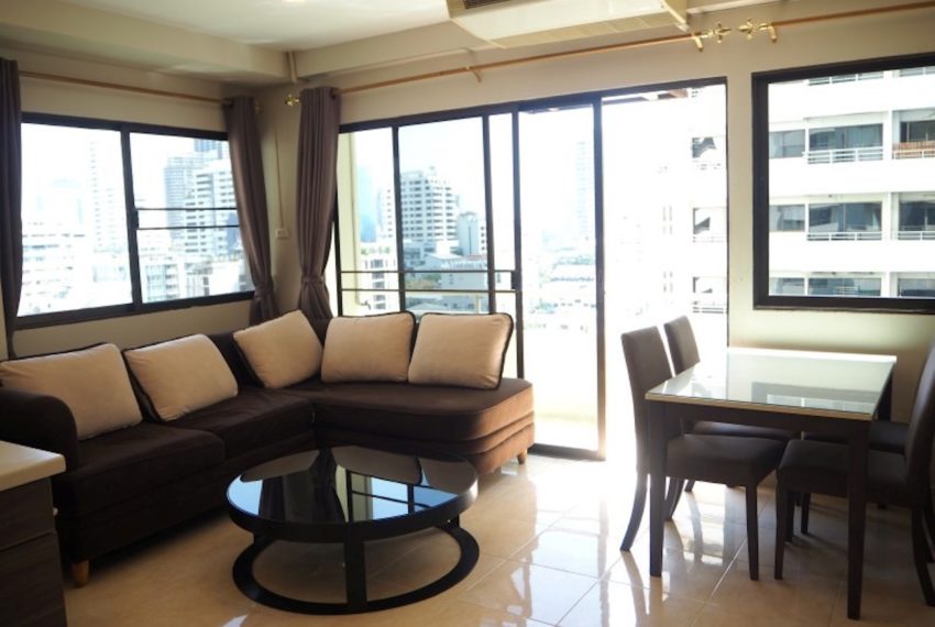 Apartment for sale in Sukhumvit 6 – 1-bedroom – mid-floor – Saranjai Mansion