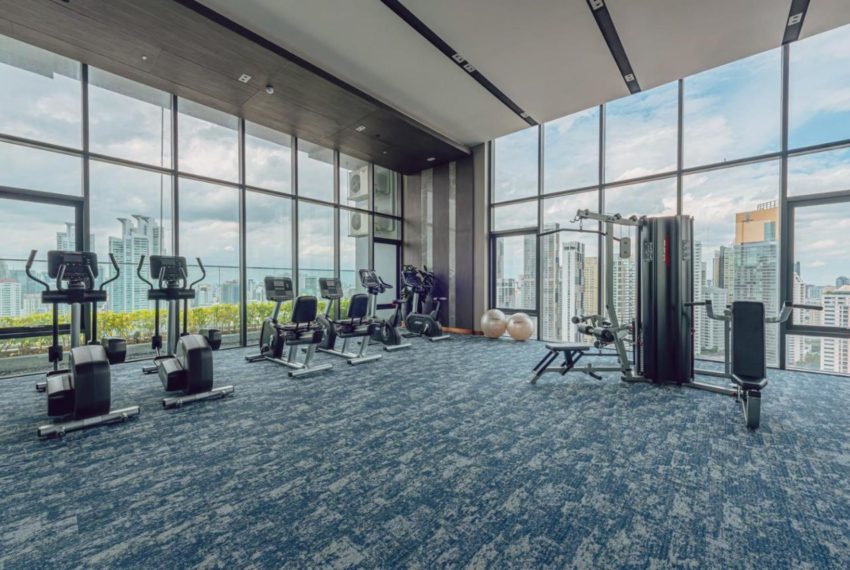 Siamese Exclusive Queens Apartments Sale Bangkok - fitness