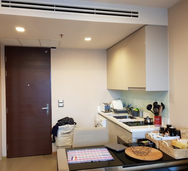 The Address Asoke 1 bedroom high floor for sale - builtin kitchen