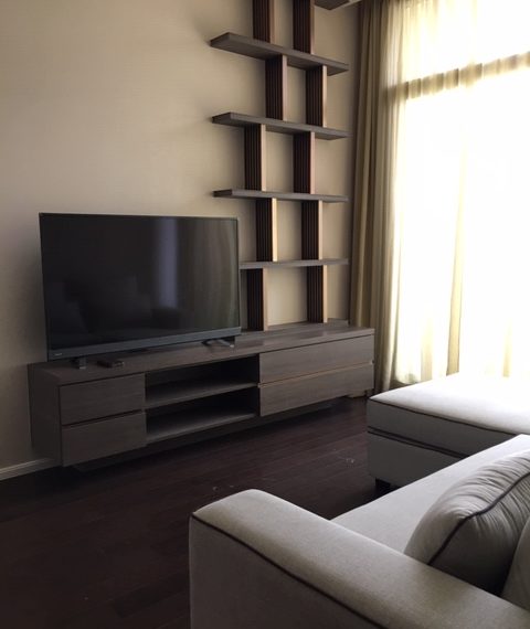 The Dipolmat 39 - 2b2b - For rent _Living Room 3