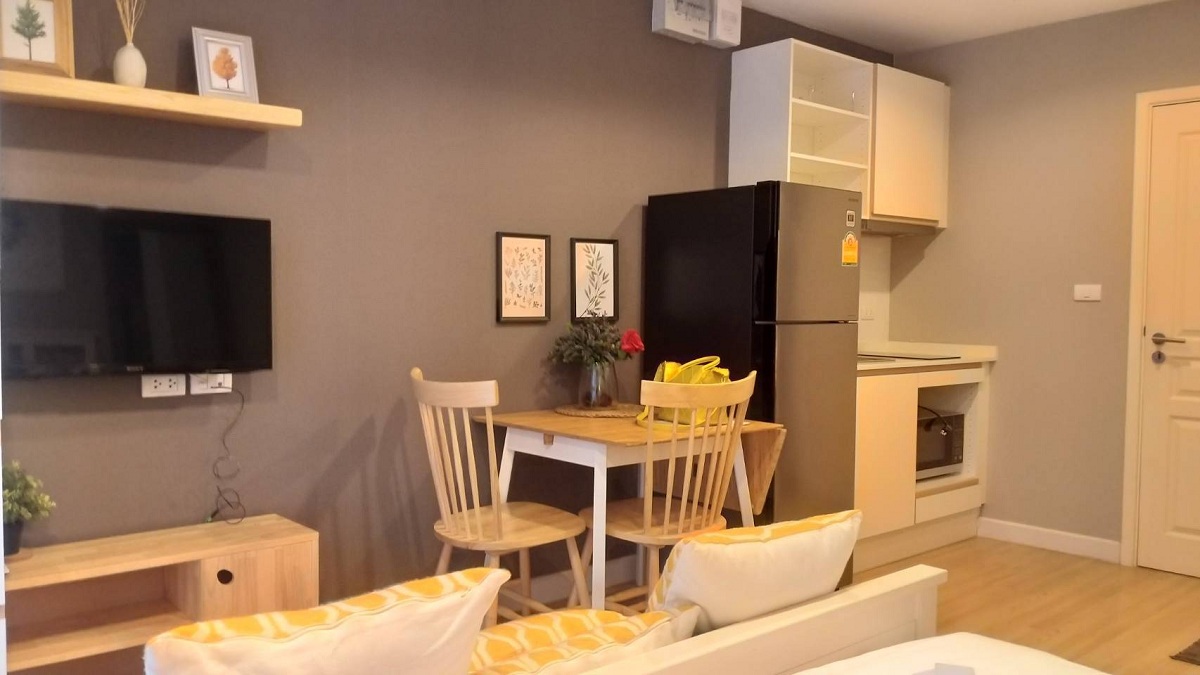 Cheap condo for sale in a low-rise building - 1 bedroom - near MRT - The Nest Sukhumvit 22