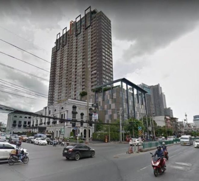 Thru Thonglor condo sale Bangkok - building