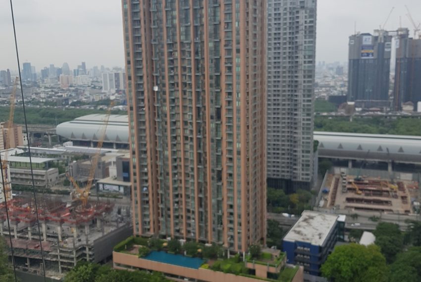 Villa Asoke Condominium - view from The Lofts Asoke