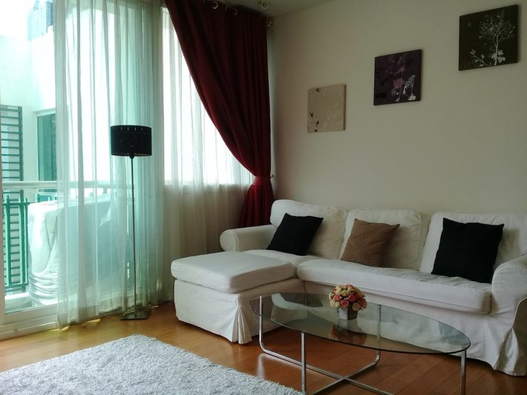 Big 1 bedroom flat for rent in Asoke - mid floor - Wind Condo Sukhumvit 23