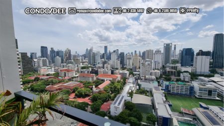 The best layout condo for sale in The Lofts Asoke luxury condominium in Bangkok CBD is available now
