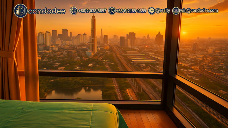 Spacious living room with green view at Circle Living Prototype condo | ห้องนั่งเล่นกว้างขวางพร้อมวิวสีเขียวที่คอนโดเซอร์เคิล ลิฟวิ่ง โปรโตไทป์