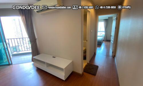 A 1-bedroom condo for sale in Rama 9 is available in Belle Grand condo in Bangkok.