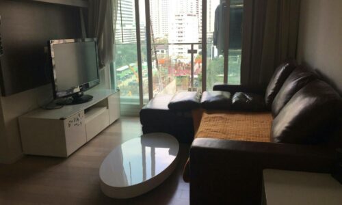 Condo Near BTS Asoke Sale - 1-bedroom corner unit in 15 Sukhumvit Residences