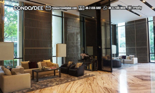 39 By Sansiri luxury Bangkok condo for sale near BTS Phrom Phong was built in 2010 by Sansiri PCL. This luxury condominium comprises a single building, having 166 apartments on 32 floors.