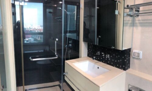 Sale With Tenant - 2-Bedroom Condo in The Address Asoke