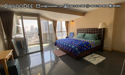 This affordable features a nice view from a high floor at The Waterford Diamond condominium located on Sukhumvit Road in Bangkok CBD