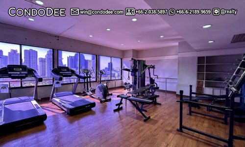 Asoke Tower Sukhumvit 21 condo for sale near Srinakharinwirot University (SWU)  was developed by Asoke Motors and completed in 1986