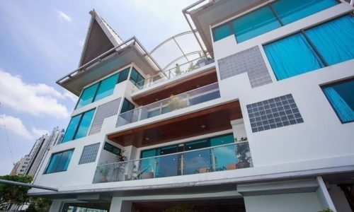 Baan Saraan Sukhumvit 31 Low-Rise Condominium Near University In Asoke