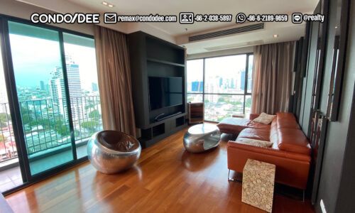 A Bangkok condo for sale in Sathorn with an amazing unblocked panoramic view is available now in The Parco condominium in Bangkok