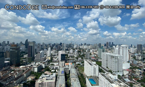 This Bangkok new condo on Sukhumvit 63 with 2 bedrooms and amazing views is available now in XT Ekkamai condominium with luxury facilities