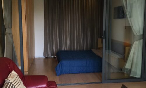 Condo in Sukhumvit 31 for sale - low-rise - 1-bedroom - Siamese Gioia