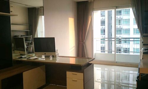 Flat for Sale in Circle Condominium - 1 bedroom -  mid-floor