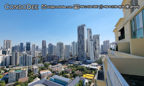 This condo on Sukhumvit 22 with a unique Balcony and 3 bedrooms is available now on a high floor in Wilshire luxury Bangkok condominium