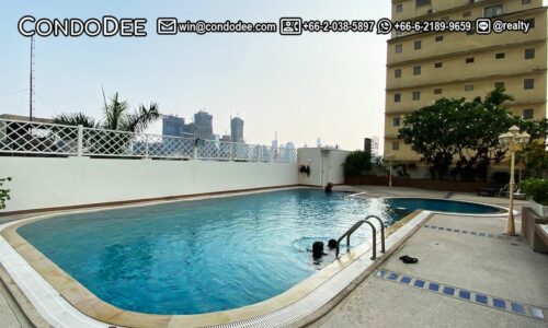 Crystal Garden Sukhumvit 4 condo for sale in Bangkok on Soi Nana comprises a single building, having 112 apartments on 26 floors