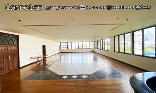 Fairview Tower Sukhumvit 18 condo for sale in Bangkok near BTS Asoke was developed in 1993