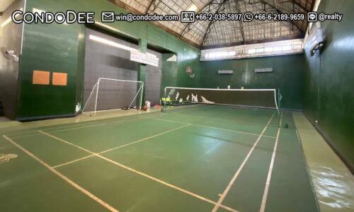 Fifty Fifth Tower Thonglor condo for sale in Bangkok CBD was built in 1996