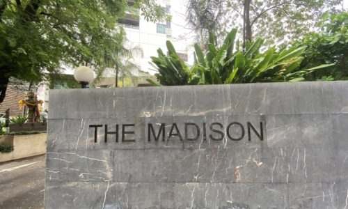 The Madison Bangkok Condominium in Sukhumvit 41 Near BTS Phrom Phong