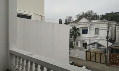 Pool house for rent near Thonglor BTS - 2-story - 4-bedroom