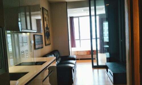 Cheapest Condo For Sale in Hyde Sukhumvit 13 - Low Floor - Small Apartment
