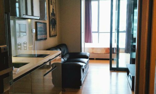 Cheapest Condo For Sale in Hyde Sukhumvit 13 - Low Floor - Small Apartment