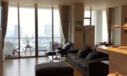This luxury Bangkok apartment is available now in Sukhothai Residences near Lumpini Park