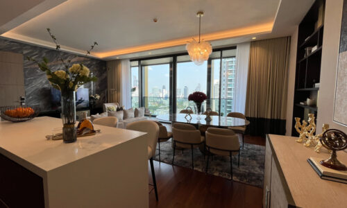 This new super-luxury large condo is available in a brand new The Estelle Phrom Phong Sukhumvit condominium in Bangkok CBD
