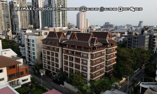 Luxury building for sale in Bangkok Central Business District (CBD)